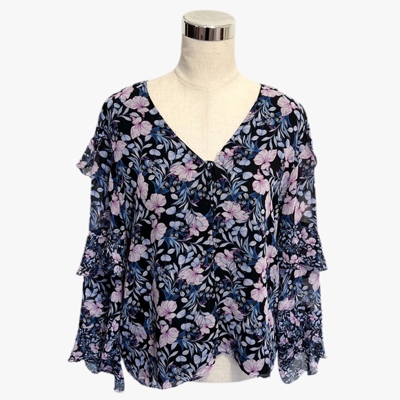 Vince Camuto Floral Print Ruffle Blouse Womens Size Medium - Picture 2 of 10